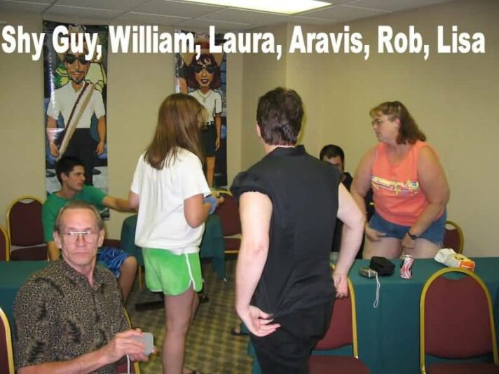 yo-the-camera-is-this-way